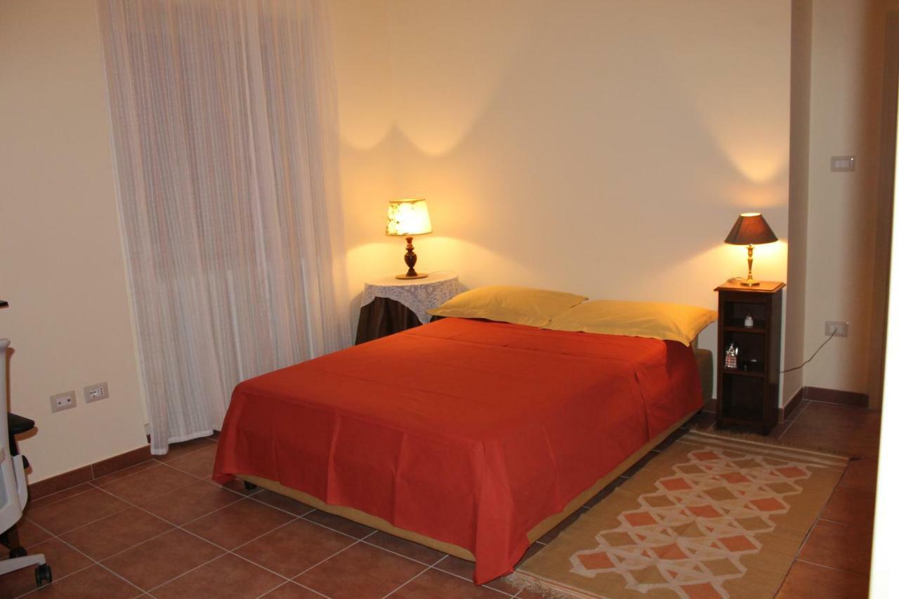 Le Anfore Di Arpi Foggia Exterior photo